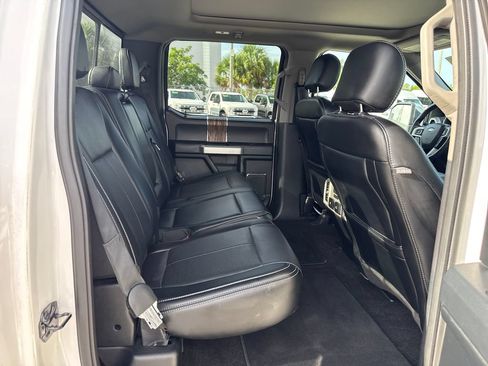 Used 2018 Ford F150 Lariat w/ Equipment Group 502A Luxury AWD/4WD image 28