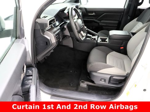 Certified 2025 Toyota Tacoma TRD Off-Road image 14