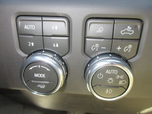 New 2026 GMC Sierra 1500 Denali w/ Denali Reserve Package image 18