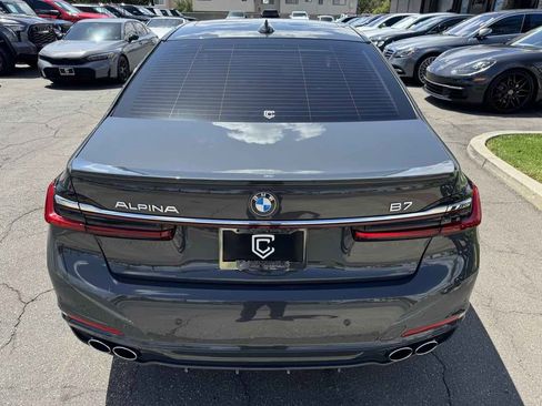 Used 2022 BMW ALPINA B7 xDrive w/ Luxury Rear Seating Package AWD/4WD image 5