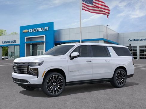 New 2026 Chevrolet Suburban High Country AWD/4WD image 2