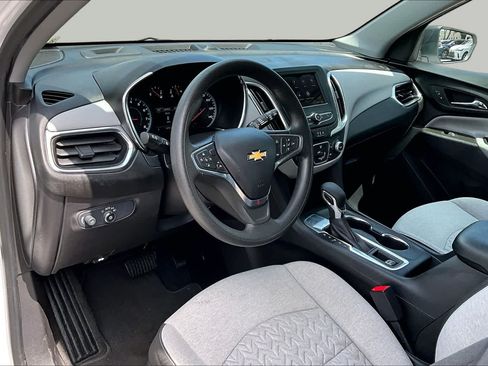 Used 2024 Chevrolet Equinox LS FWD image 18