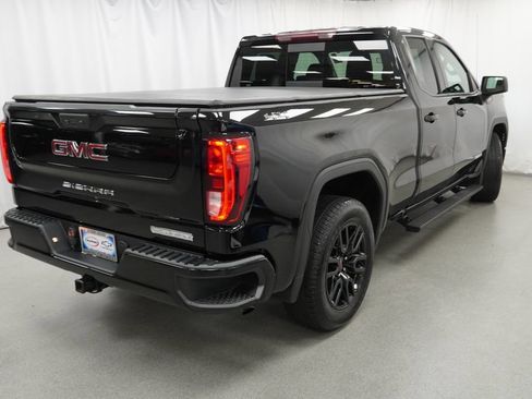 Used 2023 GMC Sierra 1500 Elevation w/ Preferred Package AWD/4WD image 3