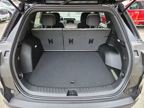 New 2026 GMC Terrain Elevation w/ Technology Package II AWD/4WD image 12