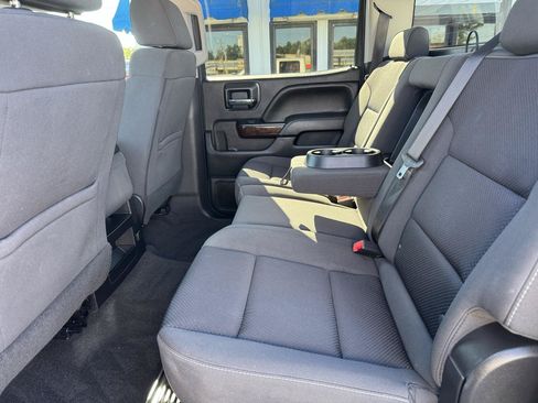 Used 2018 GMC Sierra 1500 SLE w/ SLE Value Package AWD/4WD image 13