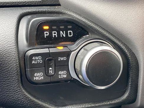 Used 2022 RAM 1500 Big Horn AWD/4WD image 19