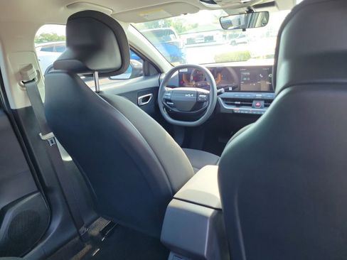New 2026 Kia K4 FWD image 13