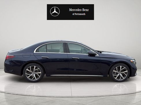 New 2026 Mercedes-Benz E 350 4MATIC Sedan image 6