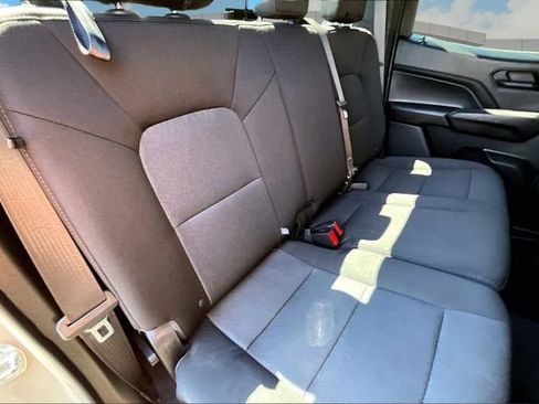 Used 2024 Chevrolet Colorado W/T RWD image 26