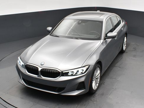 Used 2024 BMW 330i Sedan image 20
