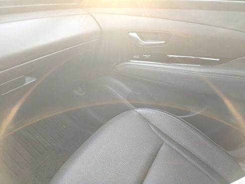 Used 2024 Hyundai Tucson Limited AWD/4WD image 15