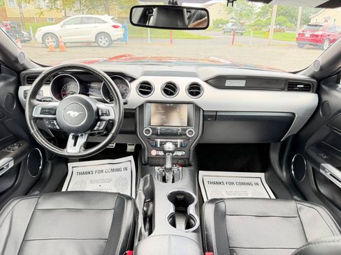 Used 2015 Ford Mustang Premium RWD image 26