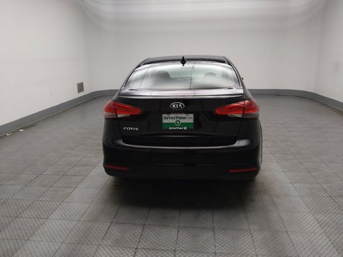 Used 2018 Kia Forte LX w/ LX Rear Camera Package FWD image 7