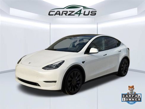 Used 2024 Tesla Model Y Performance AWD/4WD image 1