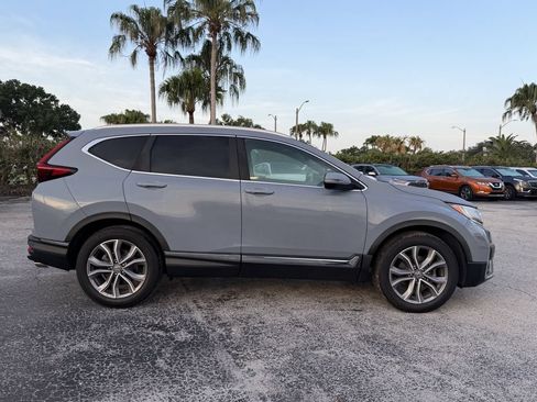 Used 2022 Honda CR-V Touring image 4