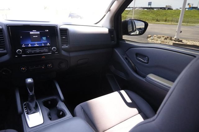 Used 2022 Nissan Frontier S w/ Technology Package AWD/4WD image 27