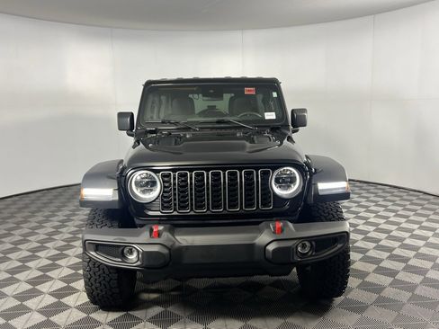 Certified 2025 Jeep Wrangler Unlimited Rubicon image 12