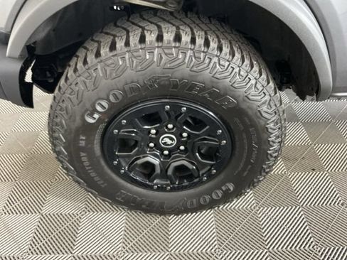 Used 2023 Ford Bronco Wildtrak AWD/4WD image 31