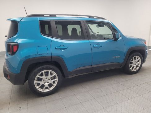 Used 2021 Jeep Renegade Latitude FWD image 10