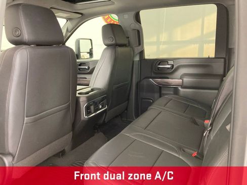 Used 2022 Chevrolet Silverado 3500 LTZ w/ LTZ Convenience Package image 16
