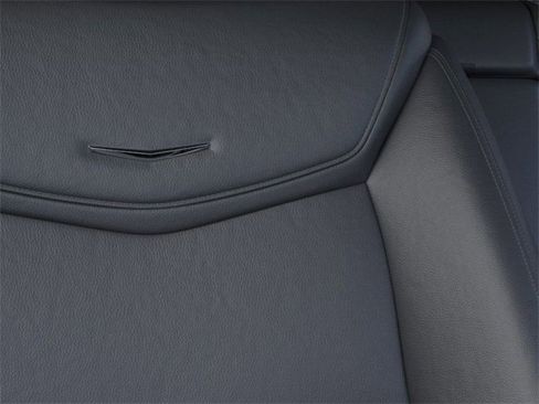 New 2025 Cadillac XT5 Luxury image 21