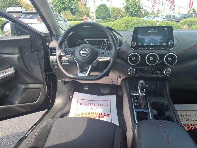 Used 2025 Nissan Sentra SR w/ Midnight Edition FWD image 10