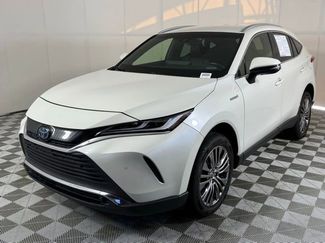 Used 2021 Toyota Venza XLE video 2