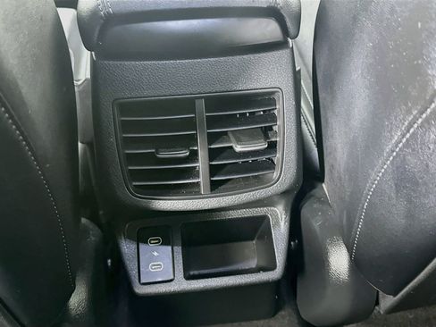 Used 2025 Kia Seltos S FWD image 28