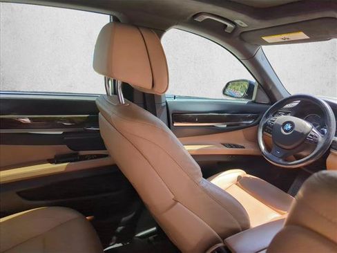 Used 2015 BMW 750i xDrive AWD/4WD image 20