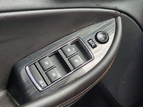 Used 2017 Chevrolet Impala LT image 14