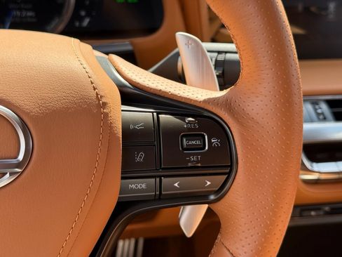 Used 2021 Lexus LC 500 Convertible w/ Touring Package RWD image 46