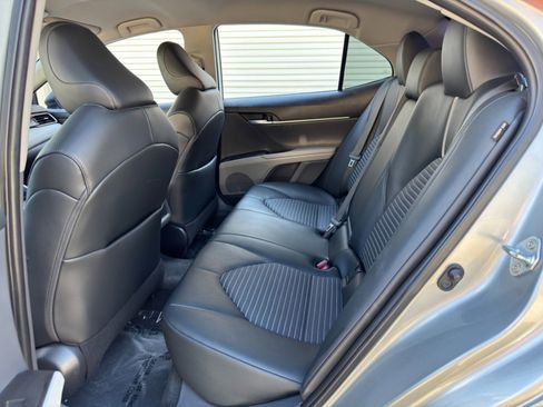 Used 2021 Toyota Camry SE FWD image 34