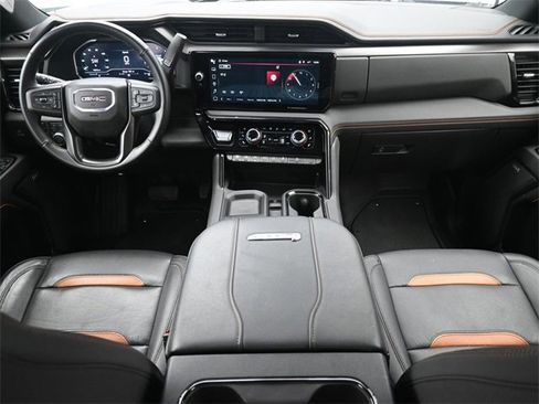 Used 2024 GMC Sierra 2500 AT4 w/ AT4 Premium Plus Package image 22
