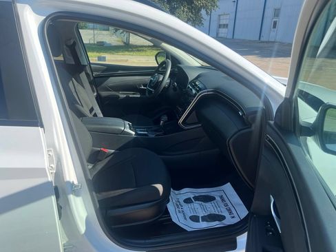 Used 2024 Hyundai Tucson SEL AWD/4WD image 16