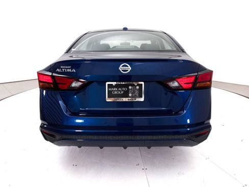 Used 2020 Nissan Altima 2.5 S FWD image 9