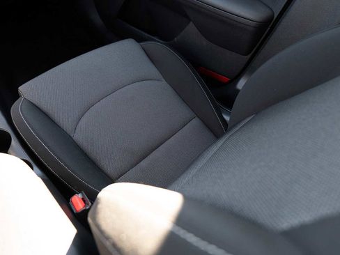 Certified 2024 Kia Forte LXS image 27