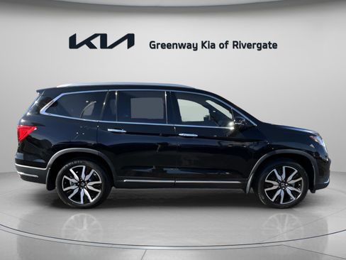 Used 2022 Honda Pilot Touring image 9