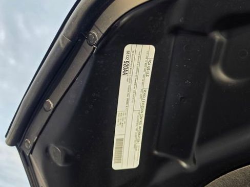 Used 2026 RAM 2500 Laramie AWD/4WD image 27