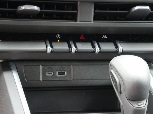 New 2026 Chevrolet Colorado Trail Boss AWD/4WD image 23