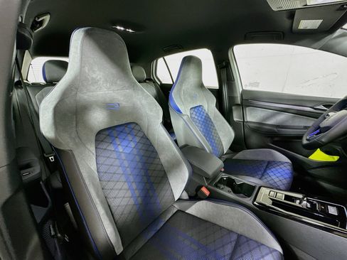 New 2026 Volkswagen Golf w/ Euro Style Package AWD/4WD image 28