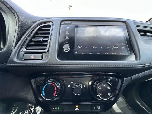 Used 2021 Honda HR-V Sport image 26