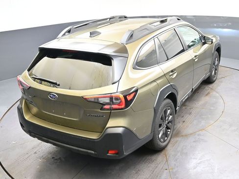 Certified 2025 Subaru Outback Onyx Edition image 40