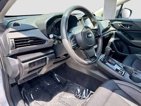 Certified 2024 Subaru Crosstrek 2.5i Limited w/ Popular Package #3A AWD/4WD image 5