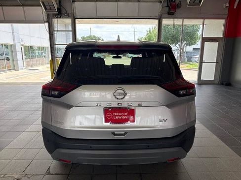 Certified 2023 Nissan Rogue SV FWD image 7
