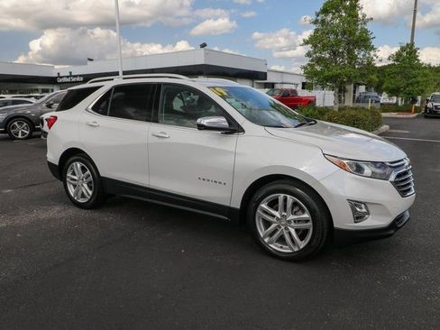 Used 2019 Chevrolet Equinox Premier image 12