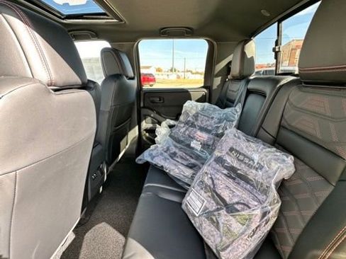 New 2026 Nissan Frontier PRO-4X w/ Pro Premium Package AWD/4WD image 34