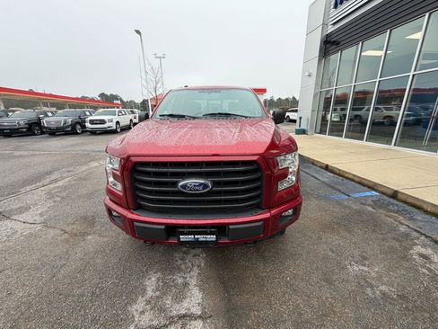 Used 2017 Ford F150 XLT w/ Equipment Group 302A Luxury image 6