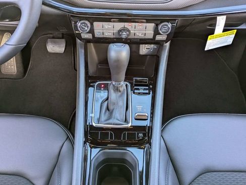 New 2026 Jeep Compass Latitude image 19