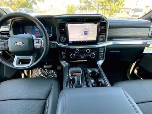 New 2025 Ford F150 Lariat w/ Equipment Group 502A High image 5