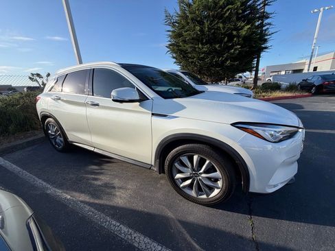 Used 2019 INFINITI QX50 Essential w/ Proassist Package FWD image 3